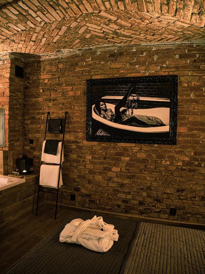 Wellness Gallery Apartments Liberec Esterno foto